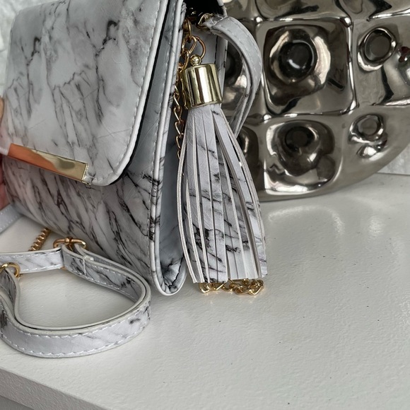 Marble Crossbody purse/clutch - Picture 3 of 5